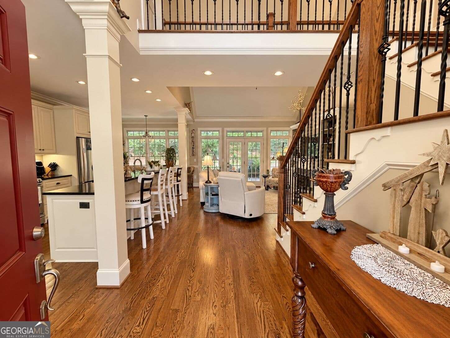 3 bedroom, 2.5 bathroom, 2,354 sq ft single family residence for sale at 141 Vinings Ct, Rome, GA 30161 — photo 3