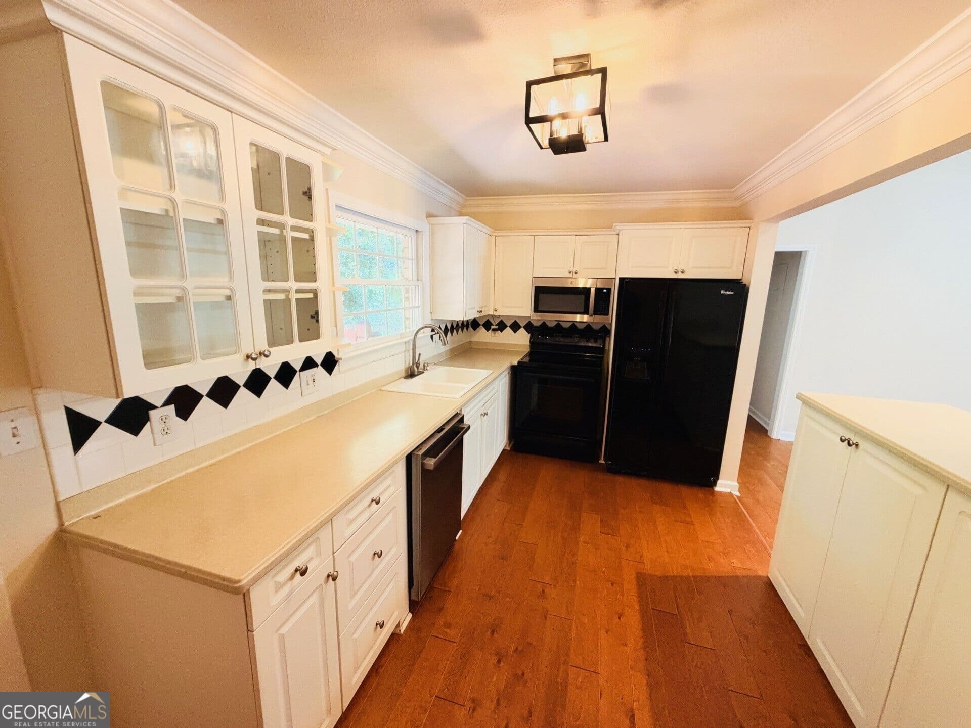 2 bedroom, 2 bathroom, 1,102 sq ft condominium for sale at 1020 Scott Boulevard, Decatur, GA 30030 — photo 6