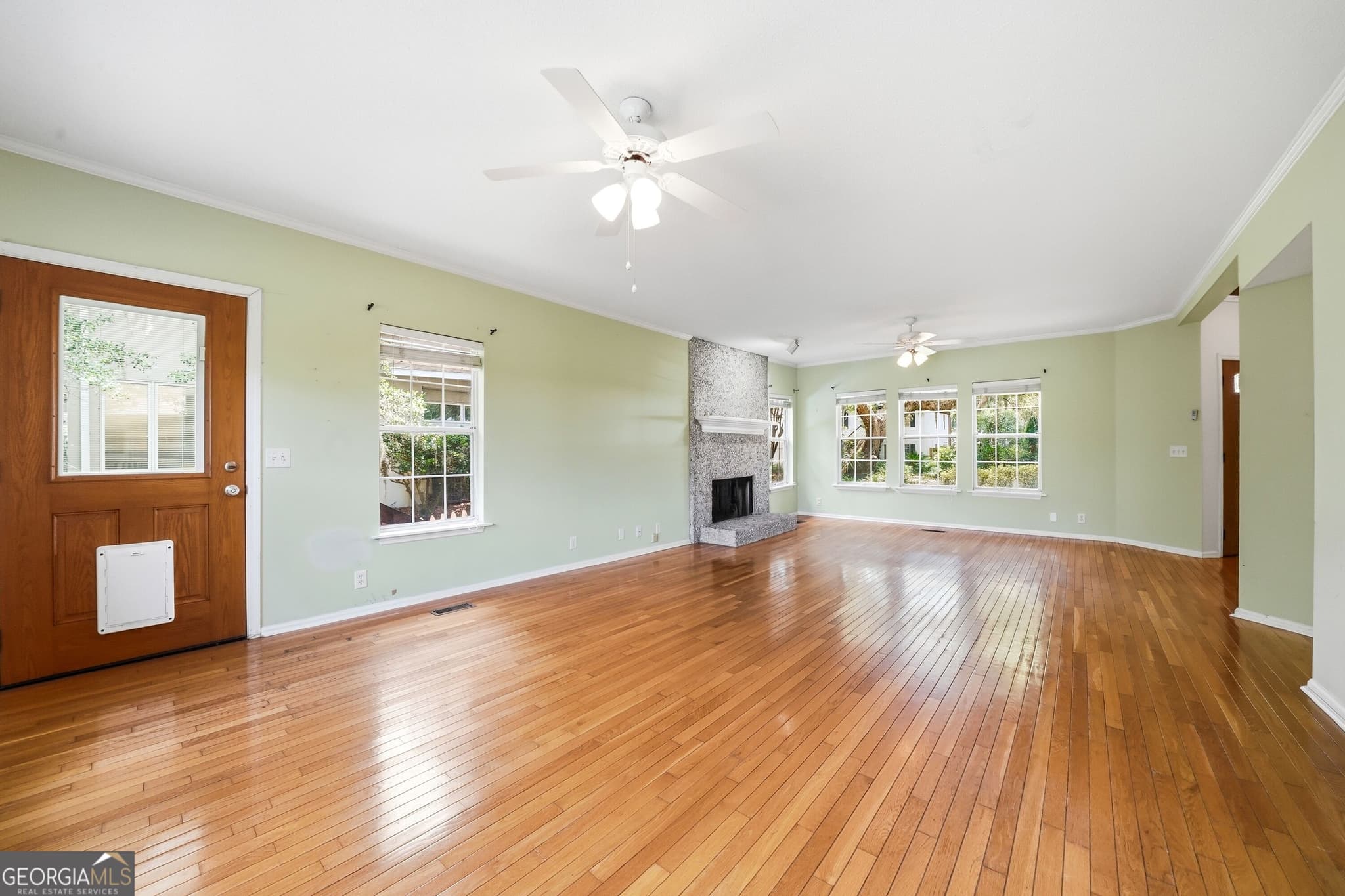 4 bedroom, 3 bathroom, 2,854 sq ft single family residence for sale at 109 Sandcastle Way, St. Simons, GA 31522 — photo 7