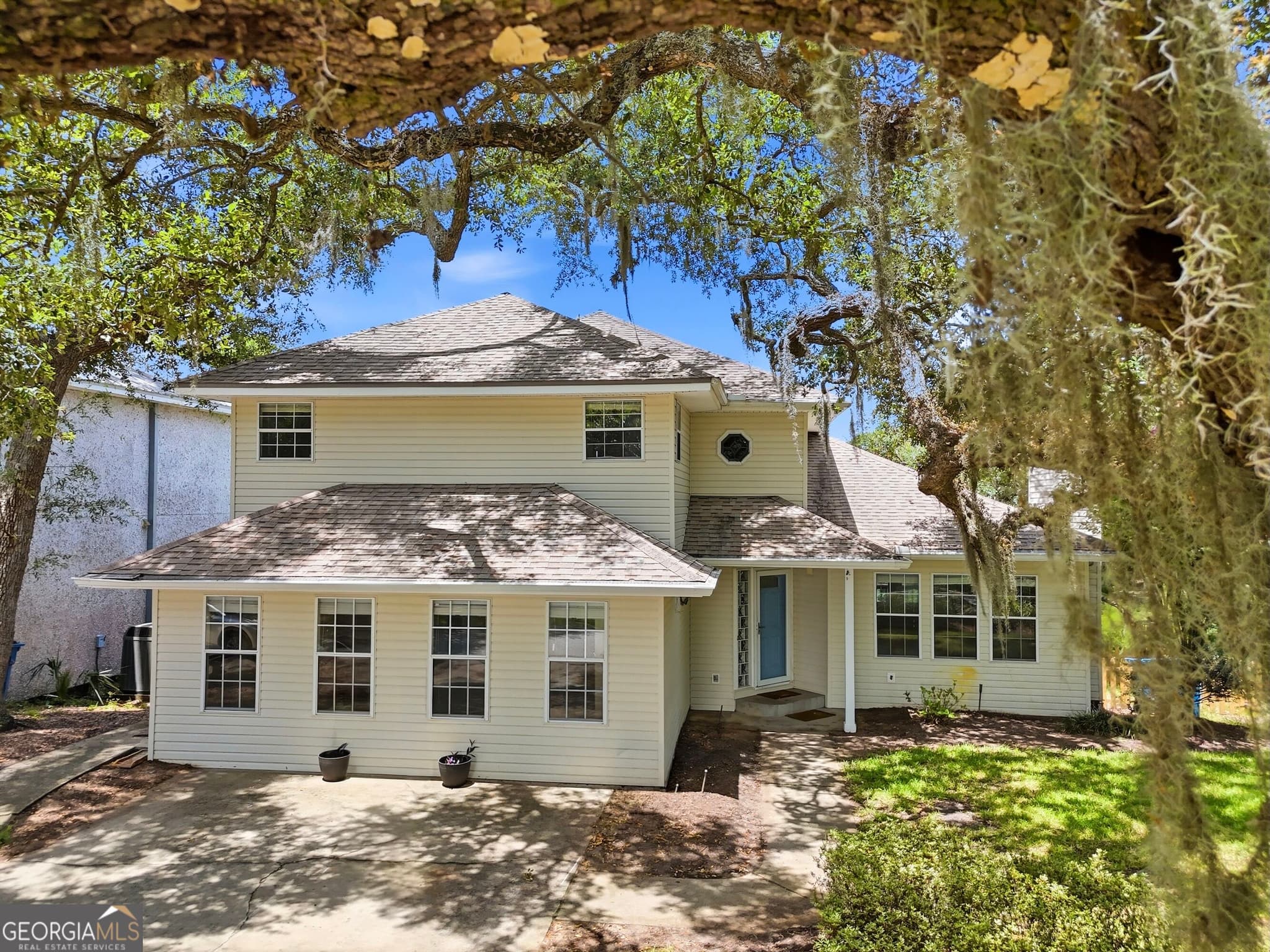 4 bedroom, 3 bathroom, 2,854 sq ft single family residence for sale at 109 Sandcastle Way, St. Simons, GA 31522 — photo 3