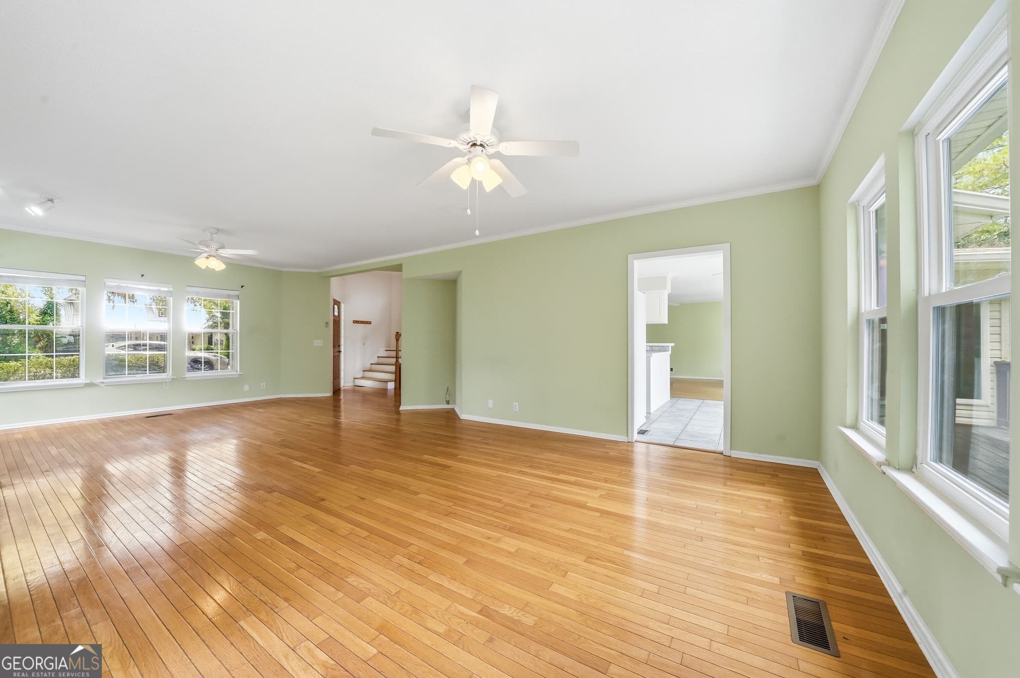 4 bedroom, 3 bathroom, 2,854 sq ft single family residence for sale at 109 Sandcastle Way, St. Simons, GA 31522 — photo 8