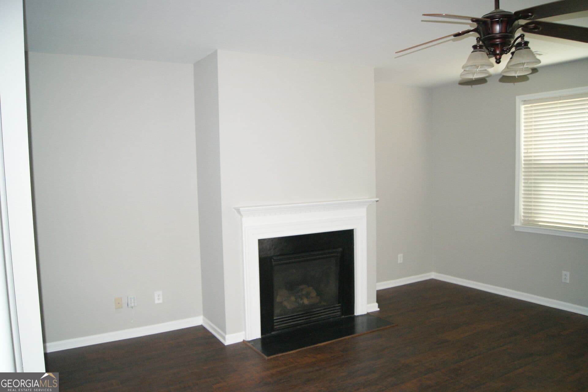 4 bedroom, 2.5 bathroom, 3,726 sq ft single family residence for sale at 4339 Alysheba Drive, Fairburn, GA 30213 — photo 7