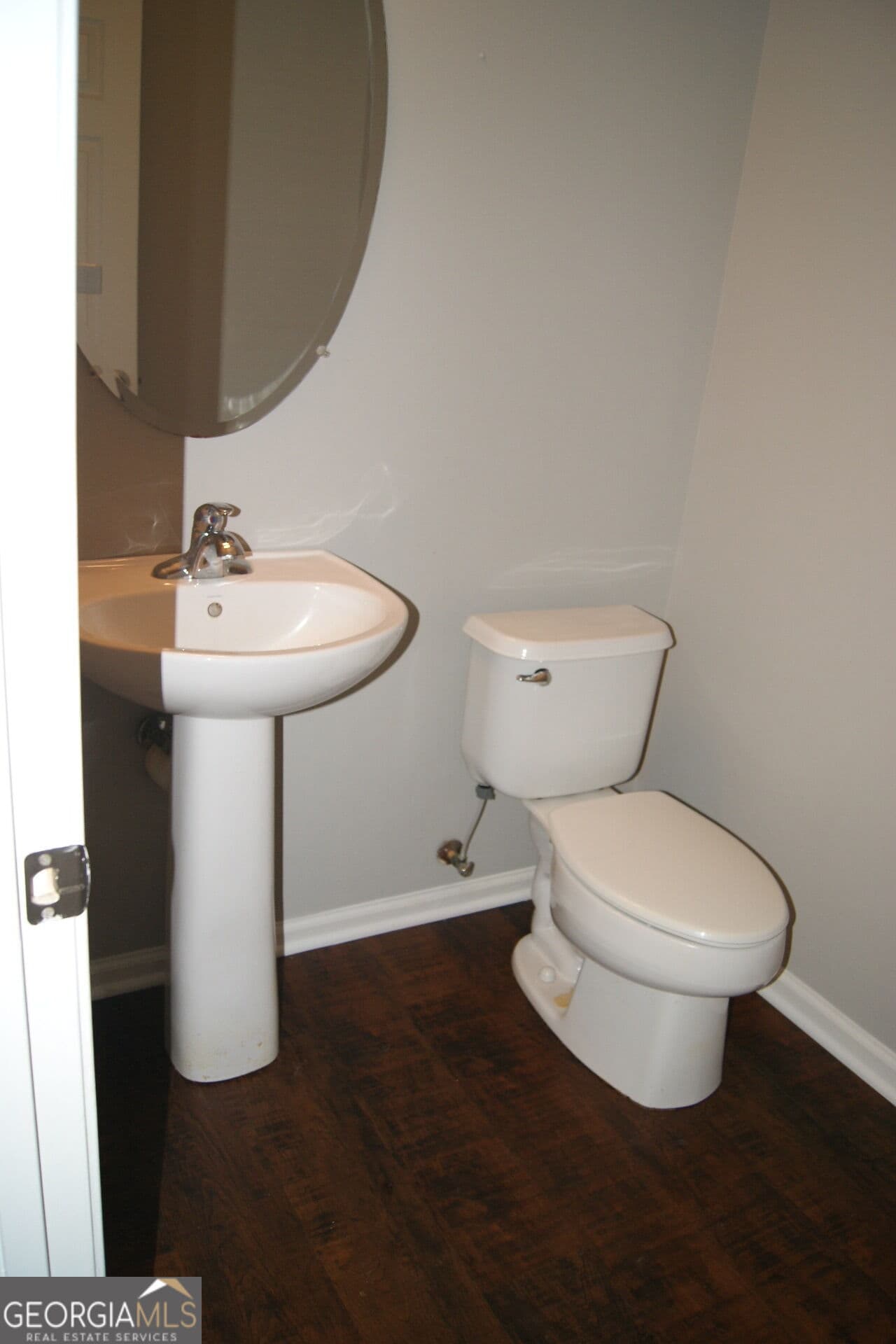 4 bedroom, 2.5 bathroom, 3,726 sq ft single family residence for sale at 4339 Alysheba Drive, Fairburn, GA 30213 — photo 5