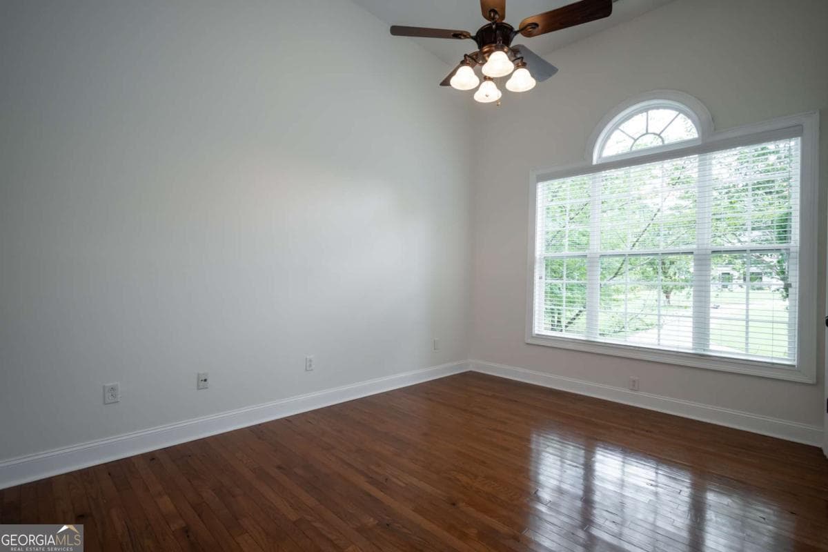 3 bedroom, 2.5 bathroom, 2,995 sq ft single family residence for sale at 155 Pine Creek Way, Winterville, GA 30683 — photo 6