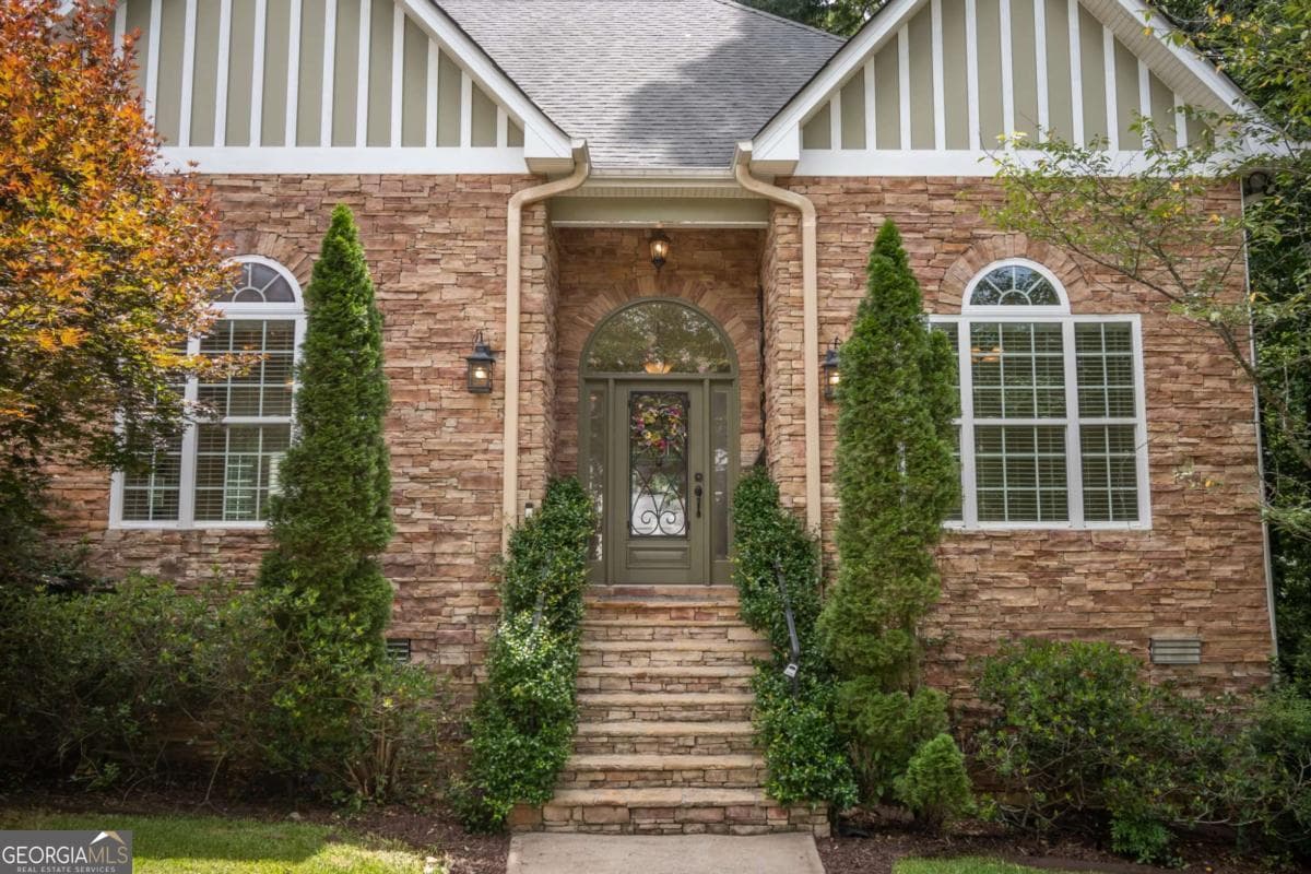 3 bedroom, 2.5 bathroom, 2,995 sq ft single family residence for sale at 155 Pine Creek Way, Winterville, GA 30683 — photo 3