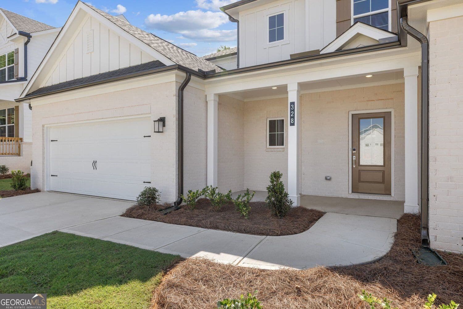 6 bedroom, 5.5 bathroom, 3,892 sq ft single family residence for sale at 328 Bailiwick Lane, Canton, GA 30115 — photo 2
