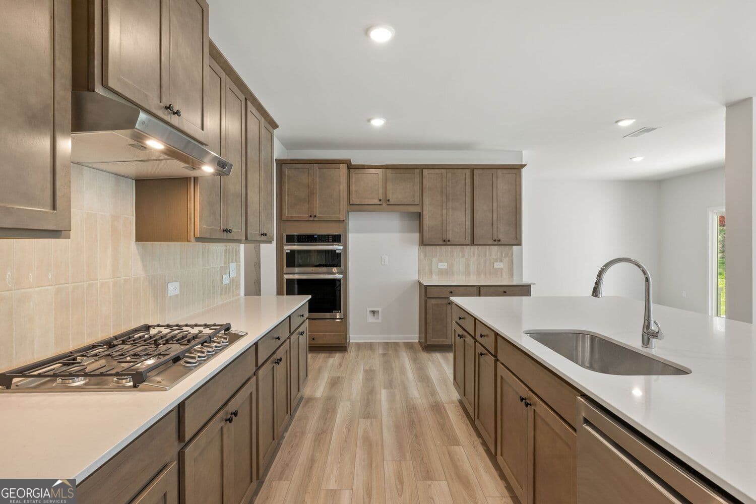 6 bedroom, 5.5 bathroom, 3,892 sq ft single family residence for sale at 328 Bailiwick Lane, Canton, GA 30115 — photo 9
