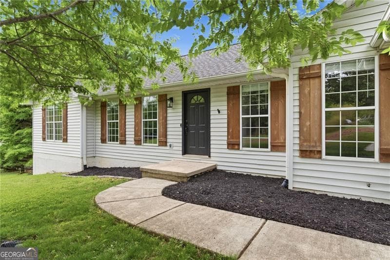 3 bedroom, 2 bathroom, 1,512 sq ft single family residence sold at 6360 Mountain View Trail, Cumming, GA 30041