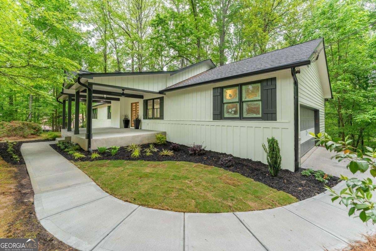5 bedroom, 4.5 bathroom, 4,126 sq ft single family residence for sale at 3875 Grizzard Trail, Peachtree Corners, GA 30092