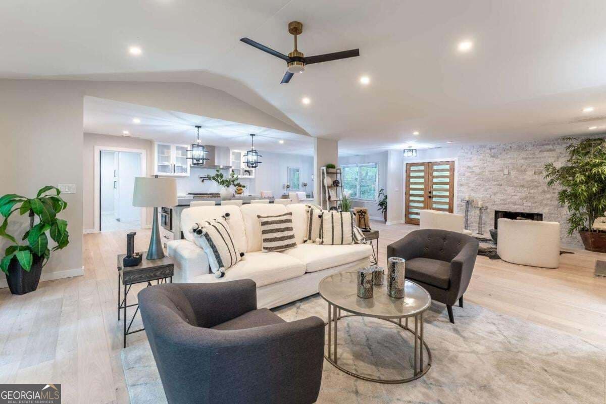 5 bedroom, 4.5 bathroom, 4,126 sq ft single family residence for sale at 3875 Grizzard Trail, Peachtree Corners, GA 30092 — photo 10