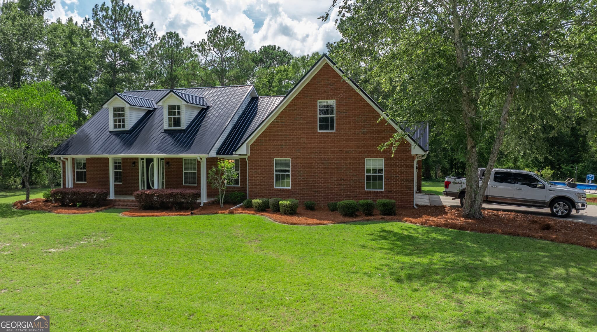 5 bedroom, 2.5 bathroom, 2,861 sq ft single family residence under contract at 449 Roscoe Smith, Collins, GA 30421 — photo 5