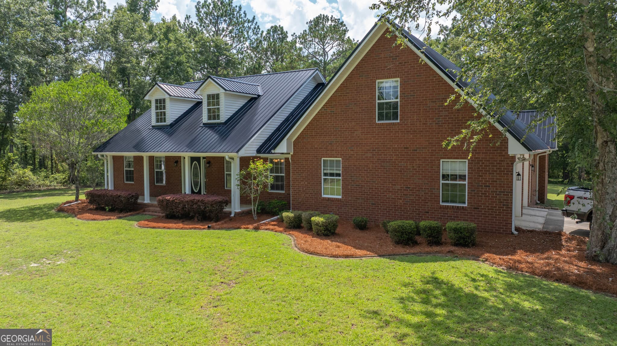 5 bedroom, 2.5 bathroom, 2,861 sq ft single family residence under contract at 449 Roscoe Smith, Collins, GA 30421 — photo 4