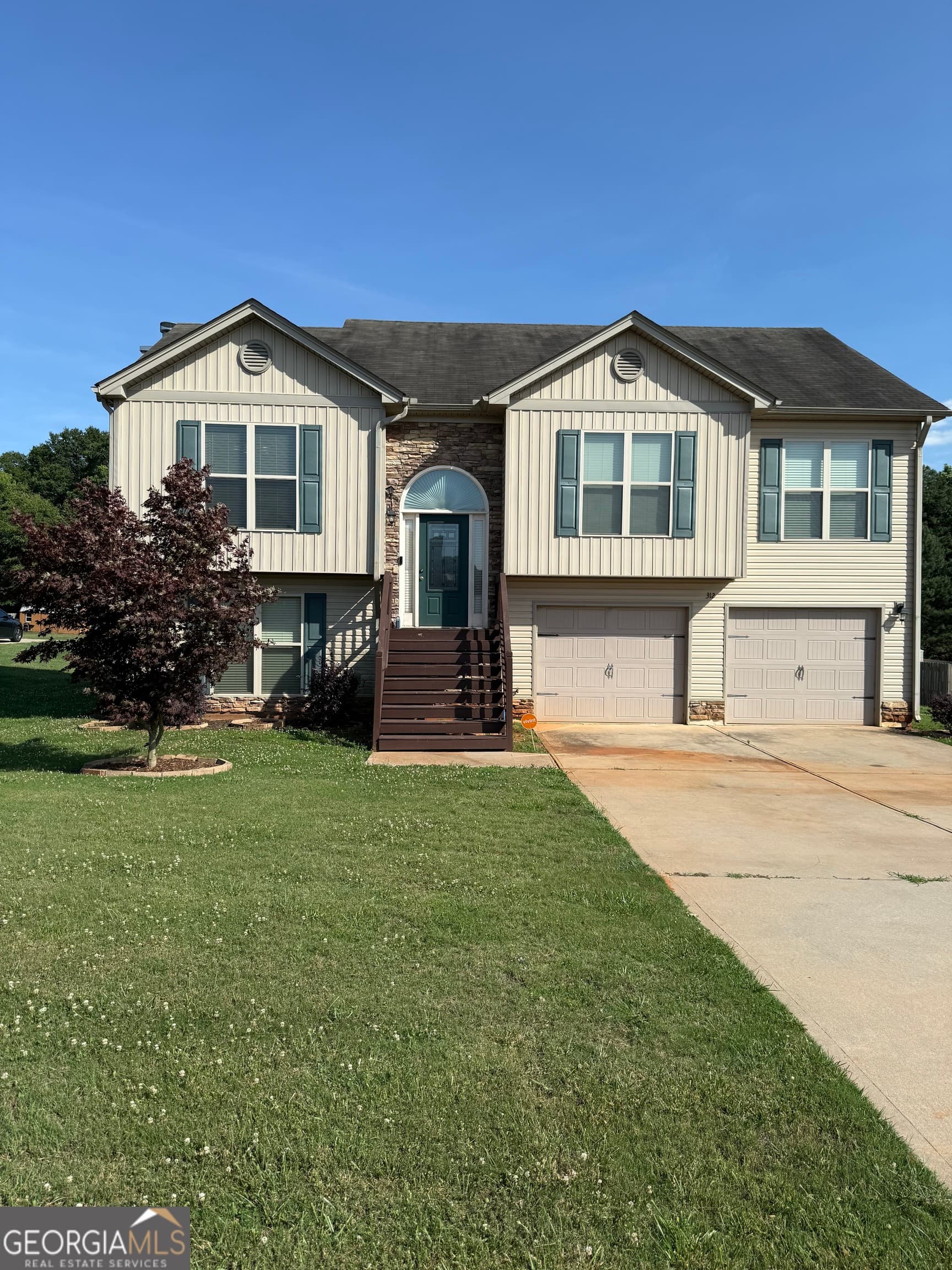 5 bedroom, 3 bathroom, 2,344 sq ft single family residence for sale at 312 Thoroughbred Trail, Monroe, GA 30655