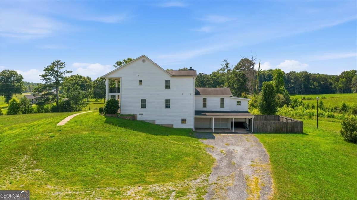 8 bedroom, 5 bathroom, 6,762 sq ft single family residence for sale at 768 Lime Branch Road, Cedartown, GA 30125 — photo 6