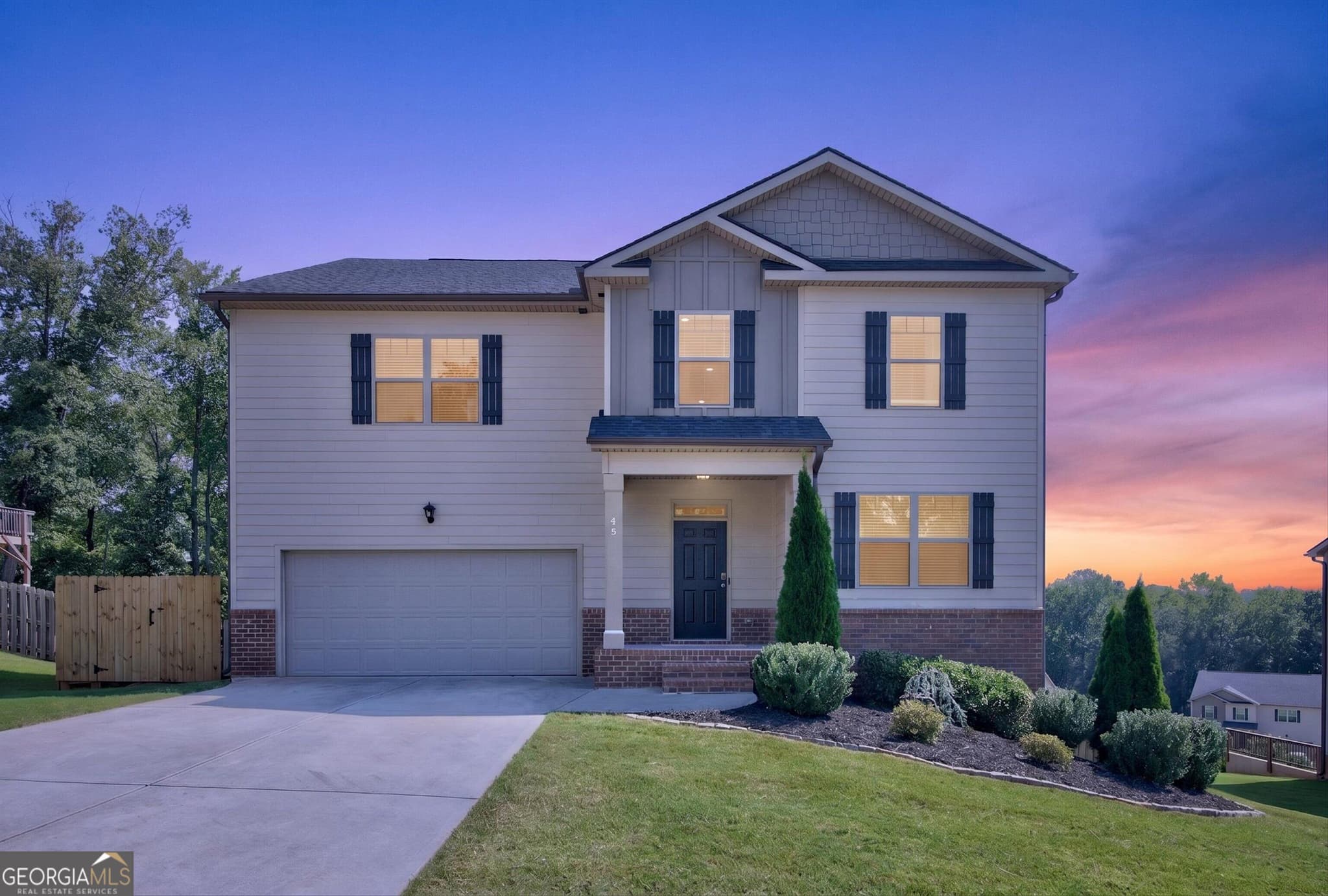 5 bedroom, 3 bathroom, 3,268 sq ft single family residence for sale at 45 Filson Drive, Senoia, GA 30276 — photo 7