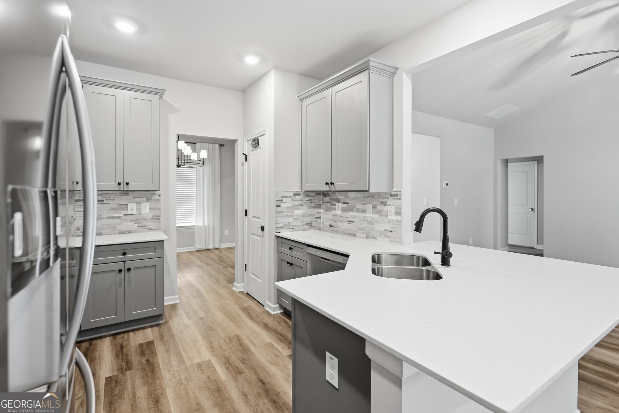 3 bedroom, 2 bathroom, 1,828 sq ft single family residence for sale at 533 Evelyn Drive, Greenville, GA 30222 — photo 6