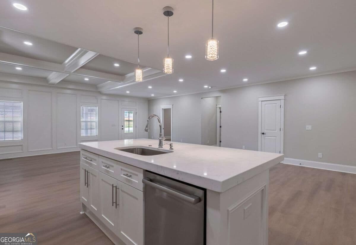 3 bedroom, 3 bathroom, 1,816 sq ft single family residence for sale at 540 Sunset Avenue, Comer, GA 30629 — photo 10