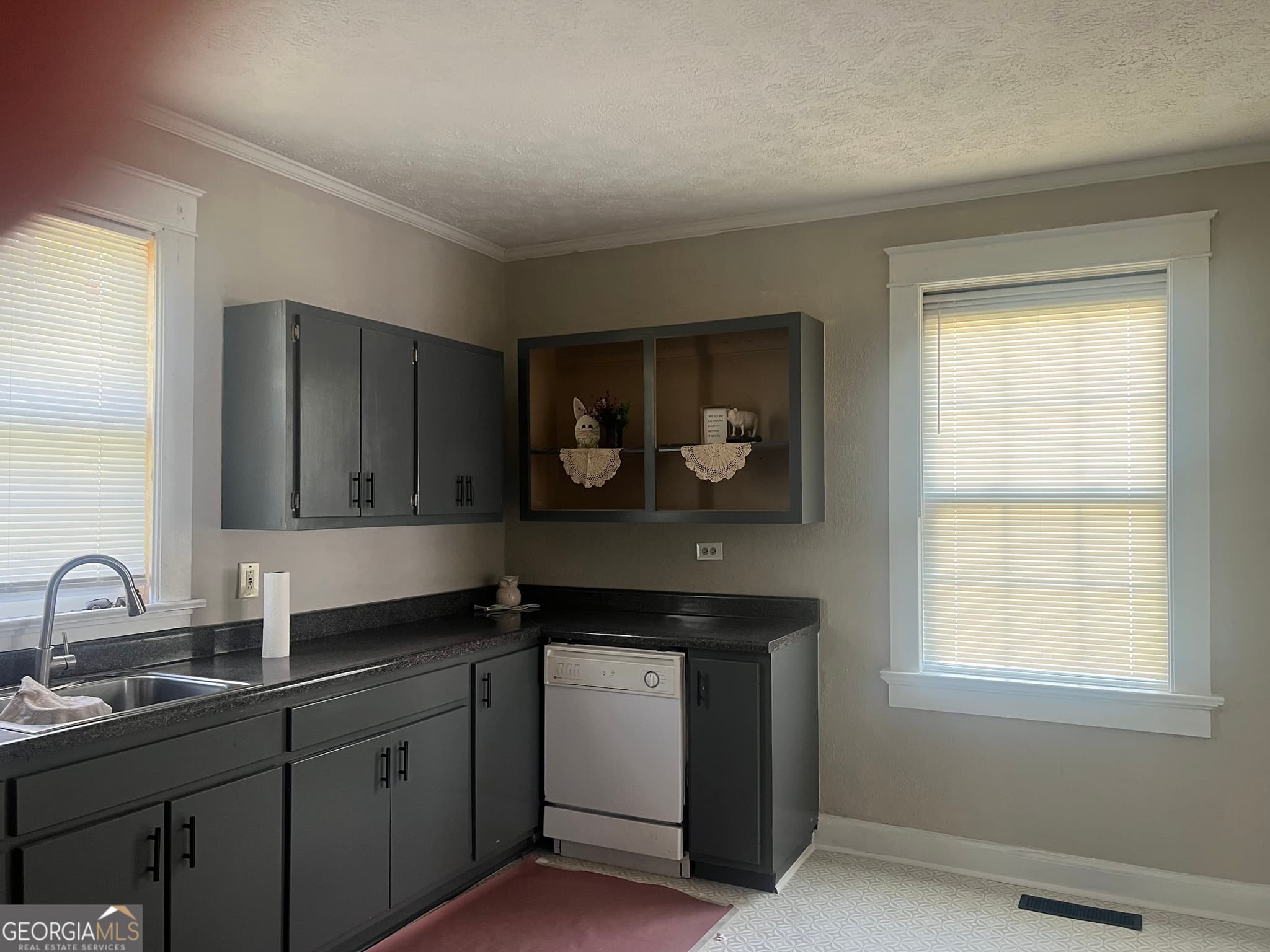 3 bedroom, 2 bathroom, 1,192 sq ft single family residence for sale at 146 N Street, Thomaston, GA 30286 — photo 6