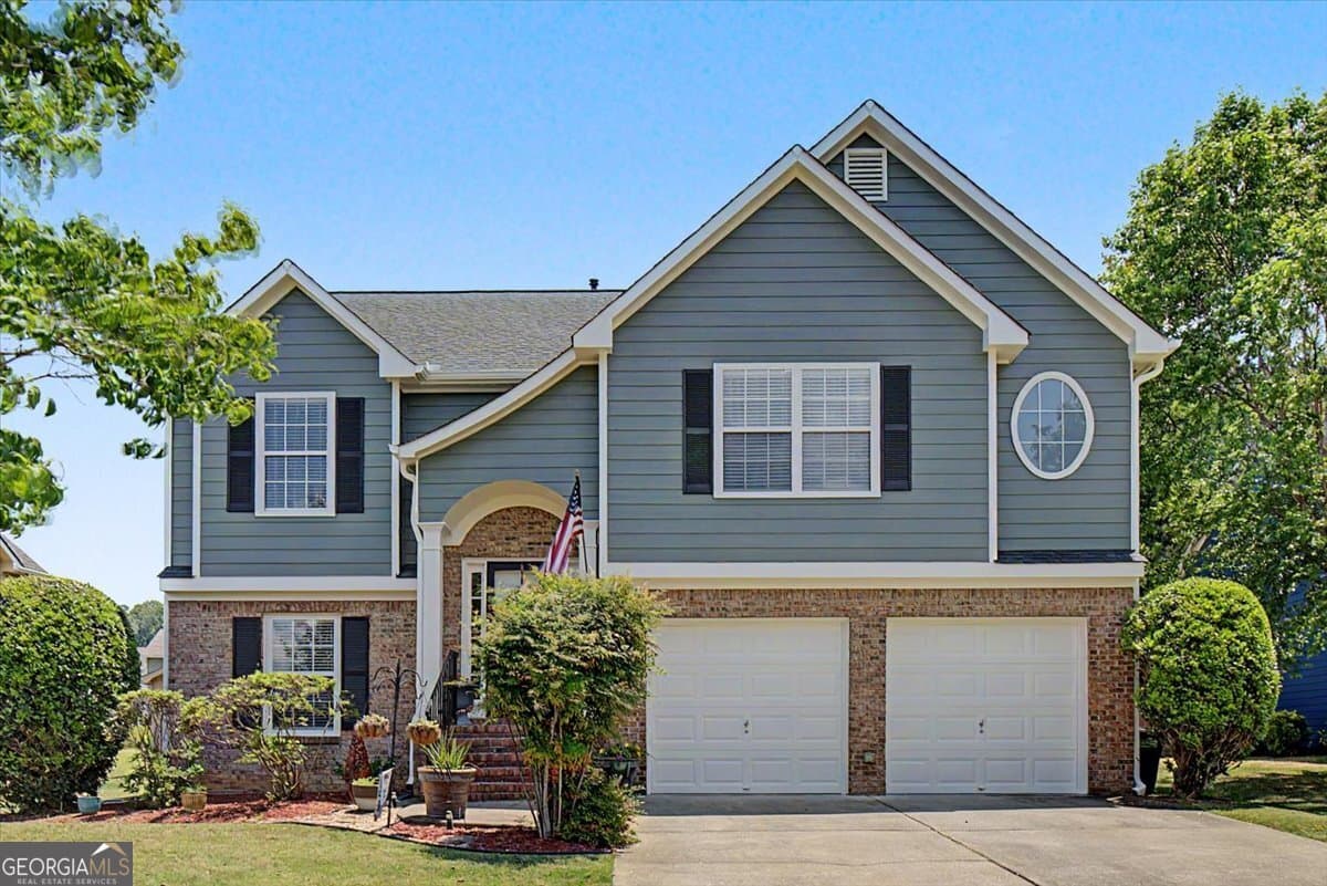 6 bedroom, 3 bathroom, 2,649 sq ft single family residence sold at 19 Allegiance Court, Cartersville, GA 30121