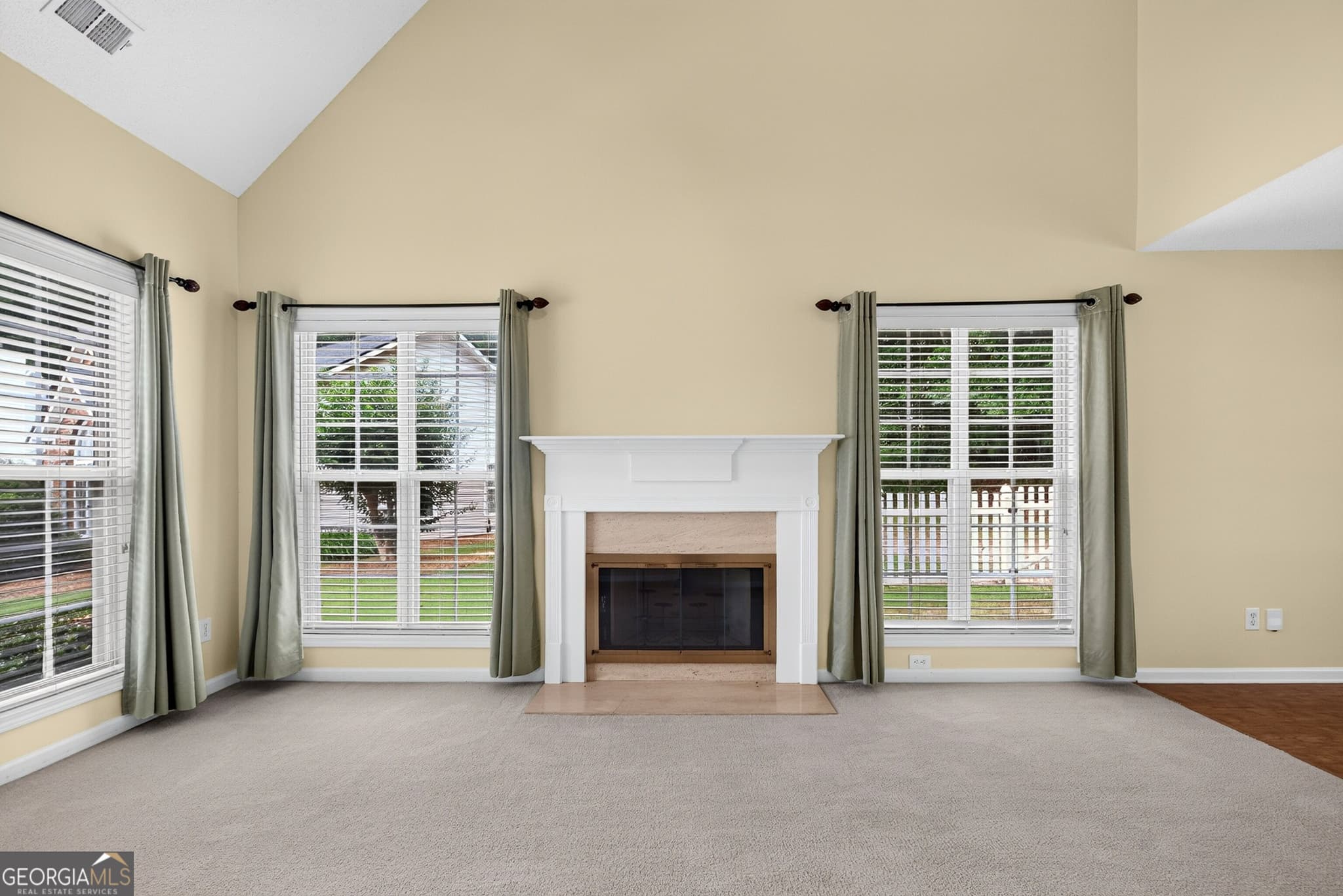 3 bedroom, 2.5 bathroom, 1,825 sq ft single family residence for sale at 315 Cloverwood Drive, Fayetteville, GA 30215 — photo 10