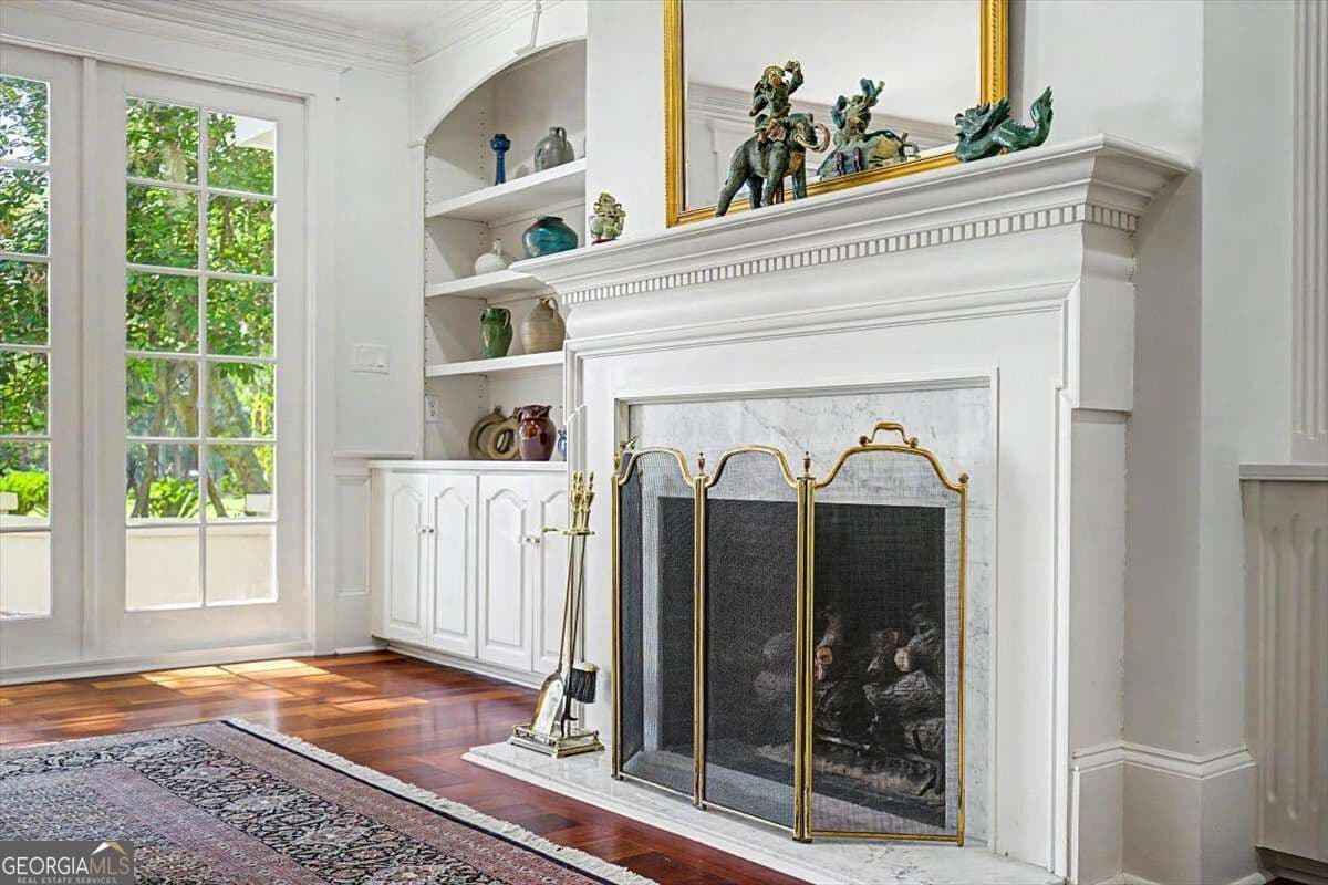 5 bedroom, 5.5 bathroom, 5,176 sq ft single family residence for sale at 21 Little Comfort Road, Savannah, GA 31411 — photo 10