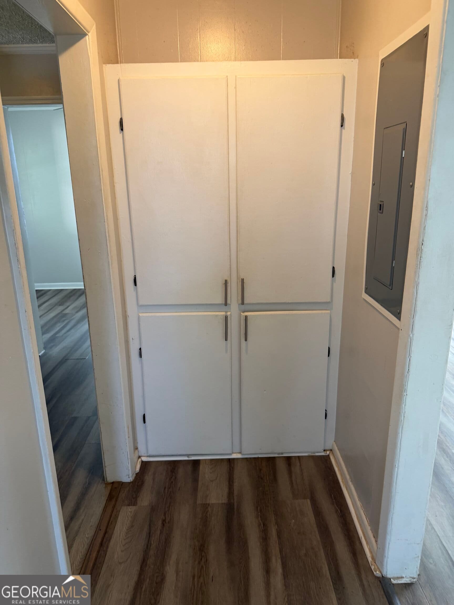 3 bedroom, 1 bathroom, 1,040 sq ft single family residence for sale at 120 Meadowdale Drive, Warner Robins, GA 31088 — photo 8