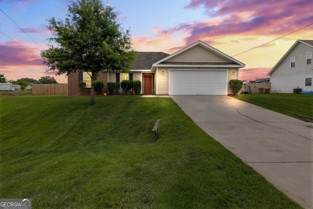 4 bedroom, 2 bathroom, 1,579 sq ft single family residence sold at 180 Bonnie Circle, Ellabell, GA 31308