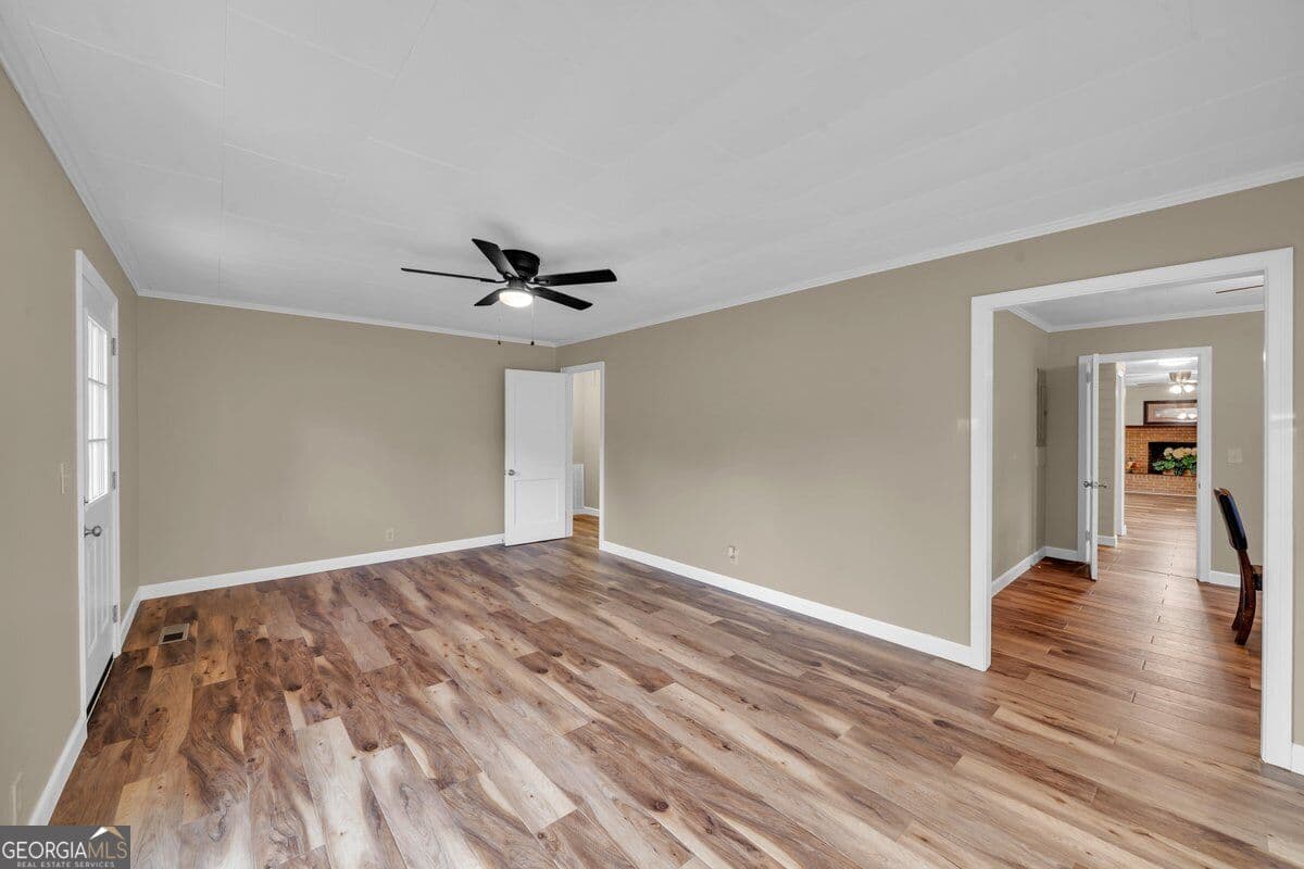 3 bedroom, 2 bathroom, 1,608 sq ft single family residence for sale at 208 Comer Drive, Dublin, GA 31021 — photo 4