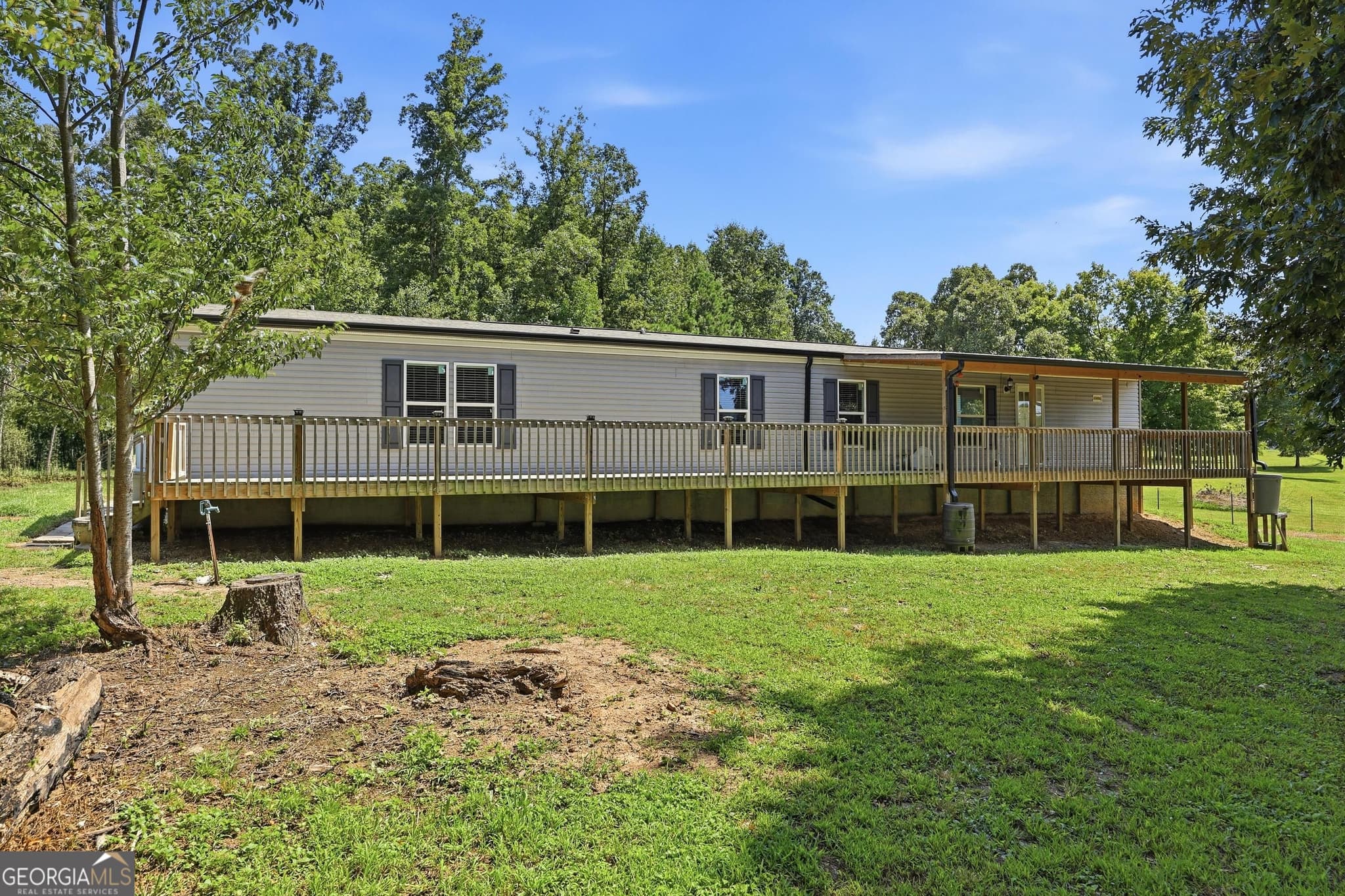 2 bedroom, 2 bathroom, 1,216 sq ft manufactured home,single family residence under contract at 675 S McDonald Road, Mc Donald, TN 37353 — photo 6