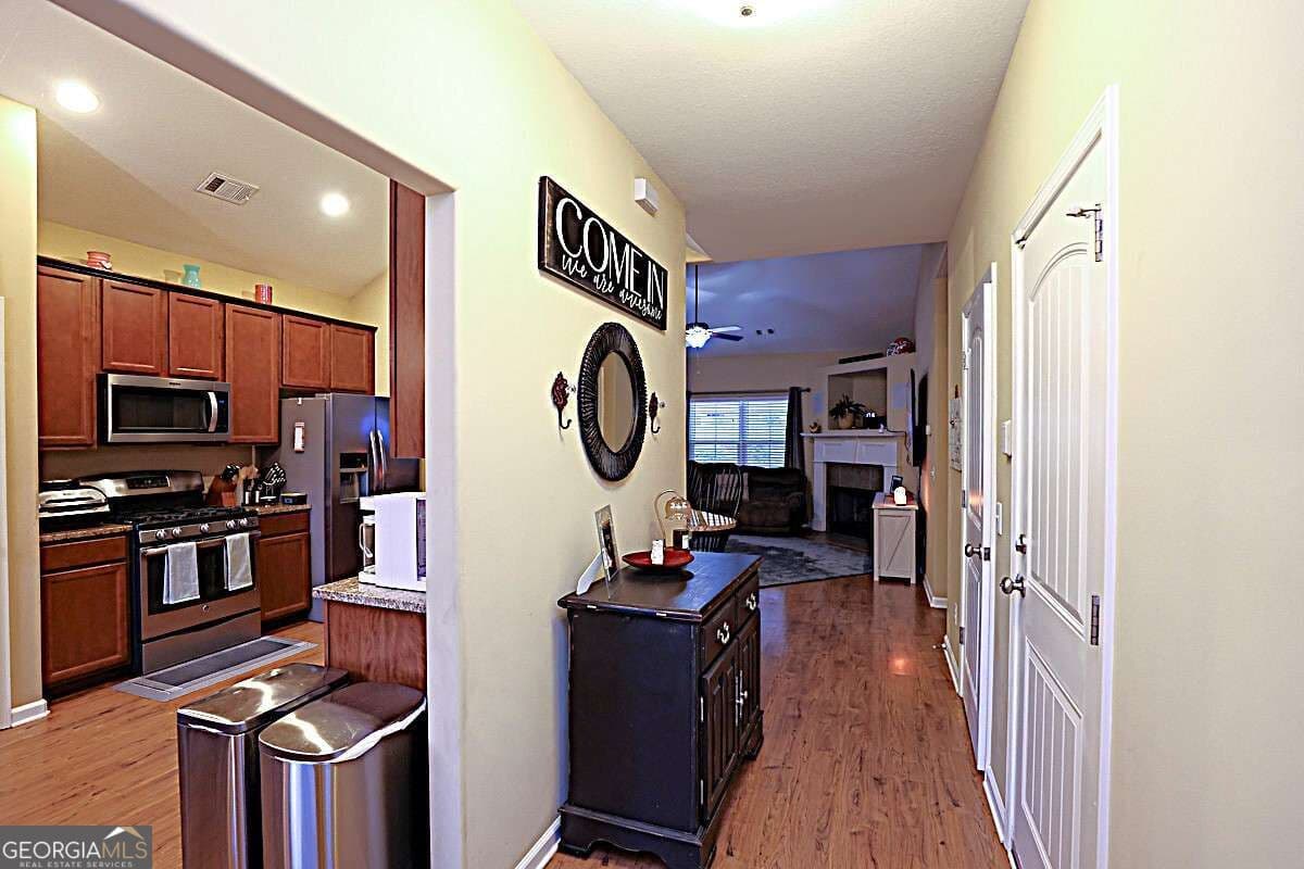 4 bedroom, 2.5 bathroom, 2,064 sq ft single family residence for sale at 104 Crooked Oaks Drive, Rincon, GA 31326 — photo 3
