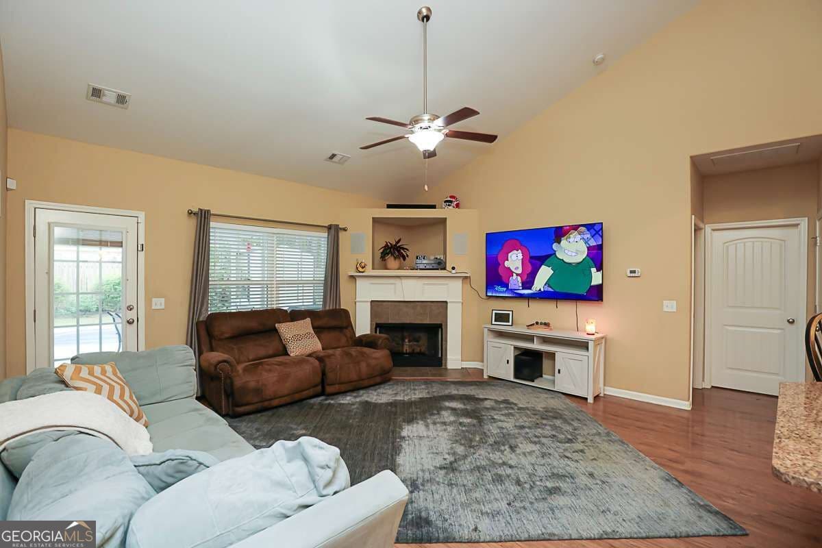 4 bedroom, 2.5 bathroom, 2,064 sq ft single family residence for sale at 104 Crooked Oaks Drive, Rincon, GA 31326 — photo 5