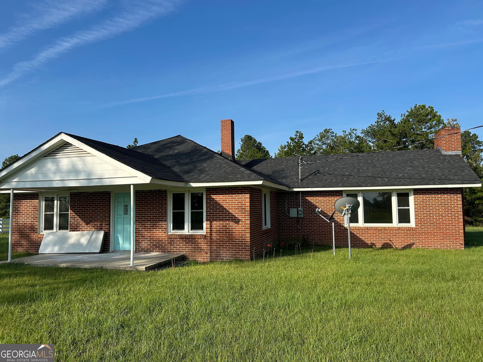 4 bedroom, 2 bathroom, 1,937 sq ft single family residence for rent at 4090 Ga Hwy 15, Vidalia, GA 30474 for $1,500 a month — photo 1 of 8