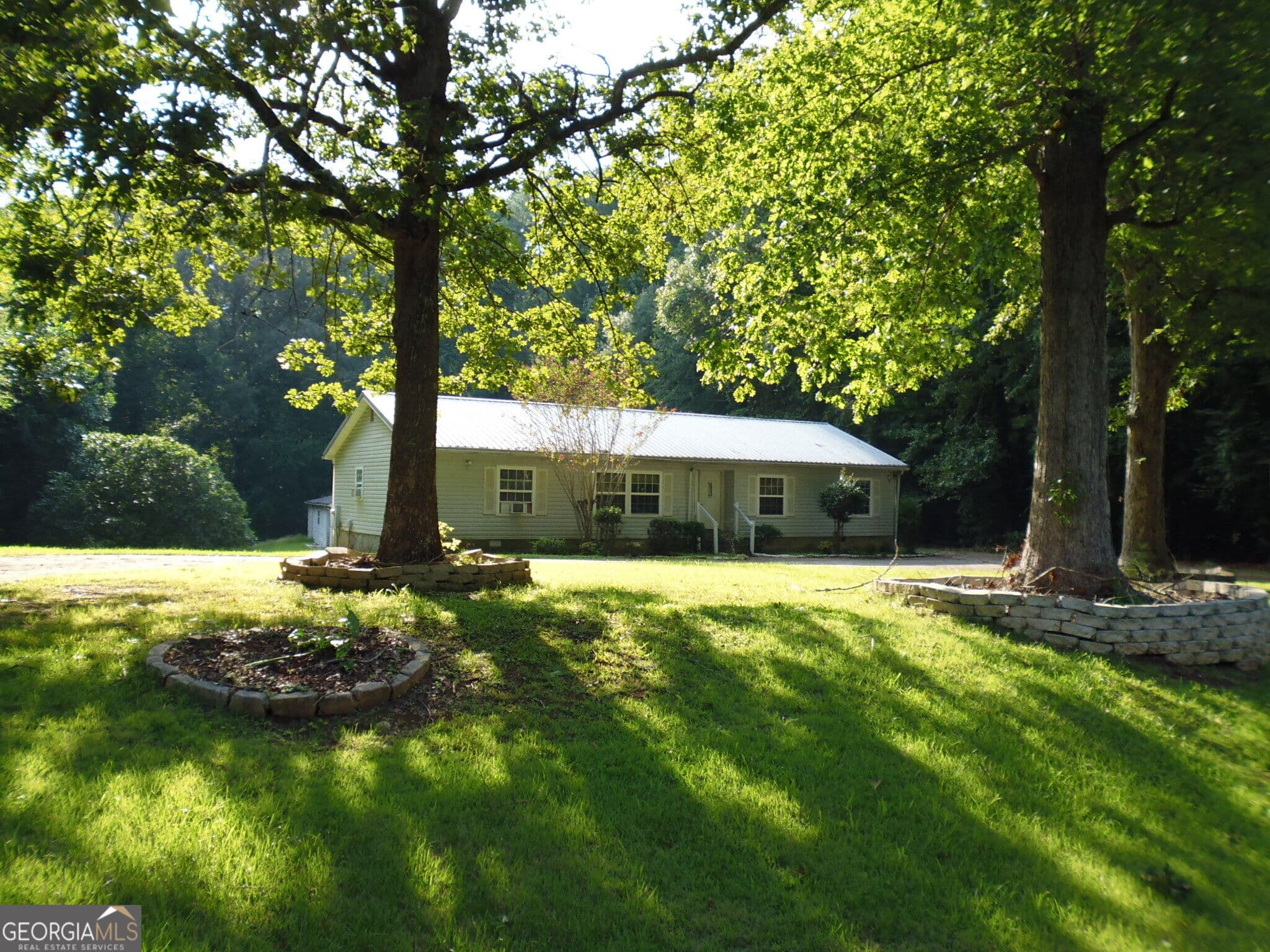 4 bedroom, 3 bathroom, 1,820 sq ft single family residence for sale at 1217 Vaughn Road, Griffin, GA 30223