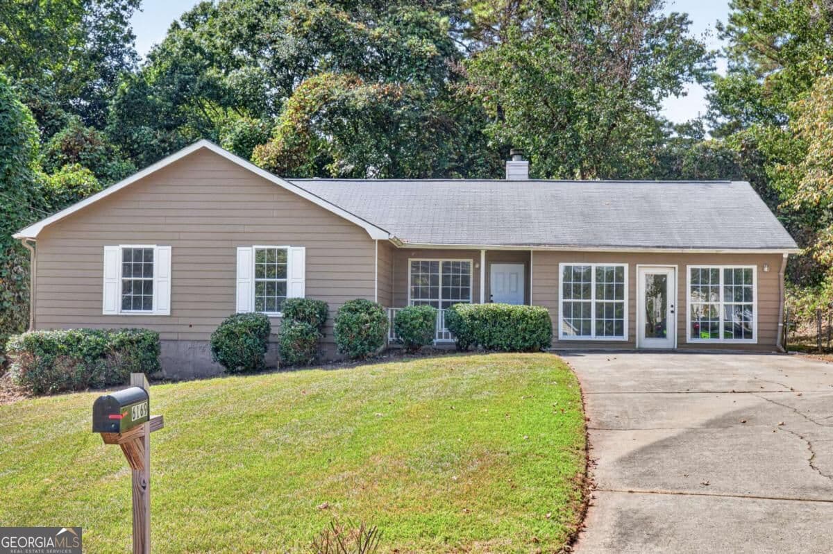 3 bedroom, 2 bathroom, 1,800 sq ft single family residence for sale at 6169 Fay Court, Rex, GA 30273
