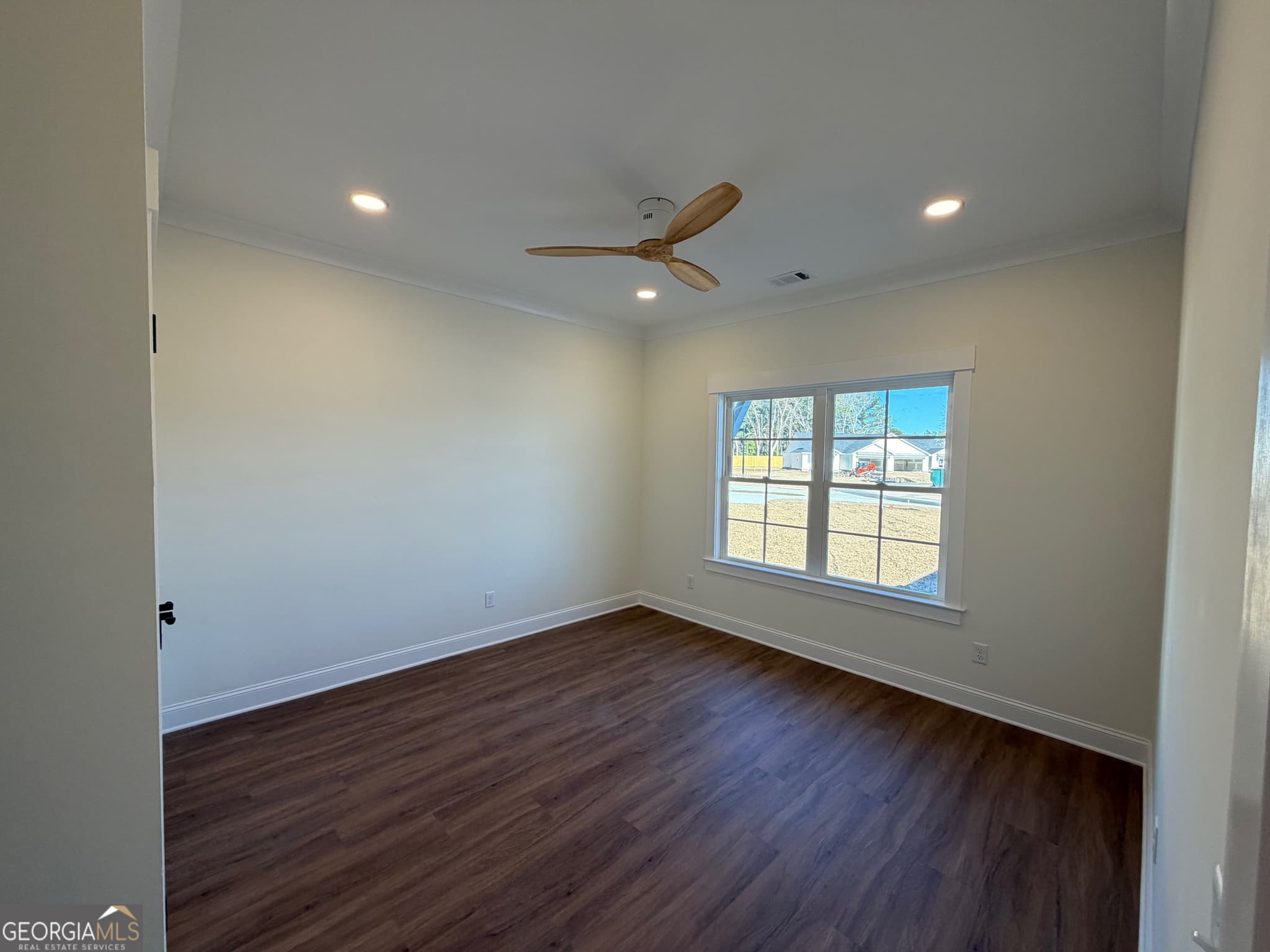 2 bedroom, 2.5 bathroom, 1,228 sq ft duplex for rent at 101 Longpoint Drive A, Statesboro, GA 30458 for $2,150 a month — photo 9