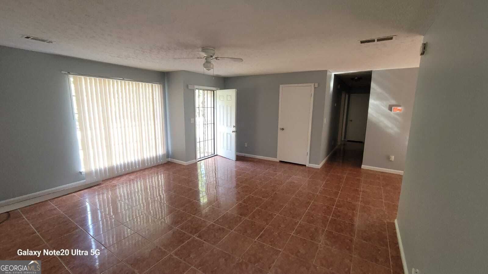 3 bedroom, 2 bathroom, 1,470 sq ft single family residence for rent at 8167 Englewood Trail, Riverdale, GA 30274 for $1,700 a month — photo 9