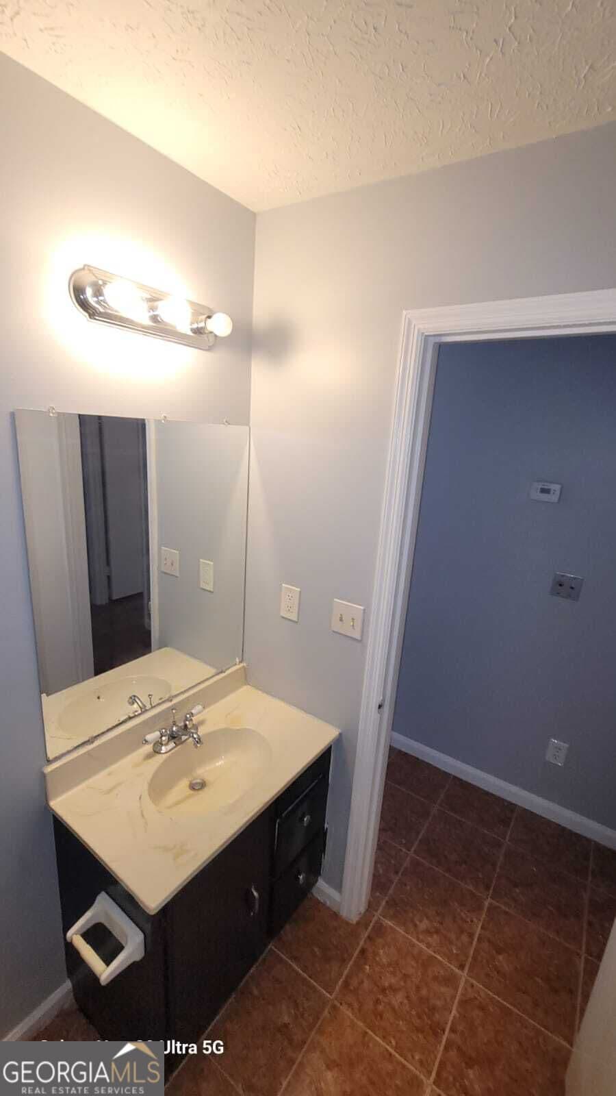 3 bedroom, 2 bathroom, 1,470 sq ft single family residence for rent at 8167 Englewood Trail, Riverdale, GA 30274 for $1,700 a month — photo 8