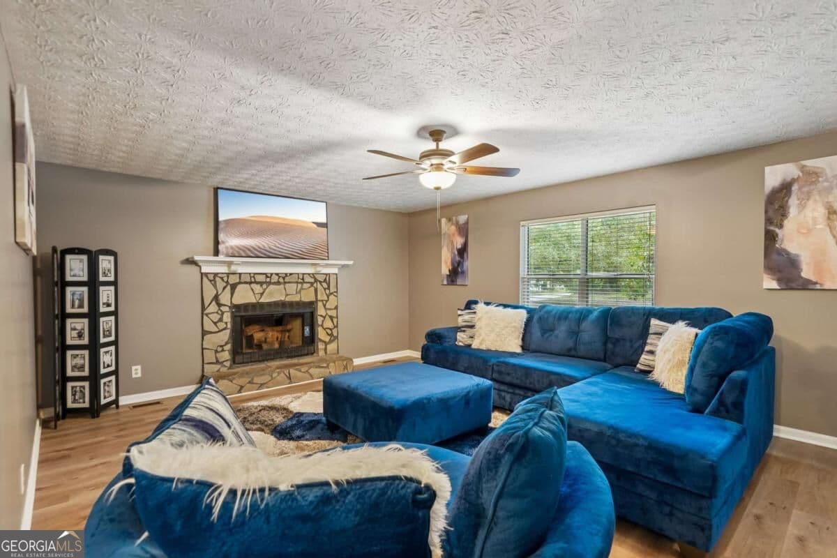 4 bedroom, 3 bathroom, 3,312 sq ft single family residence for sale at 3699 Bomar Road, Douglasville, GA 30135 — photo 8