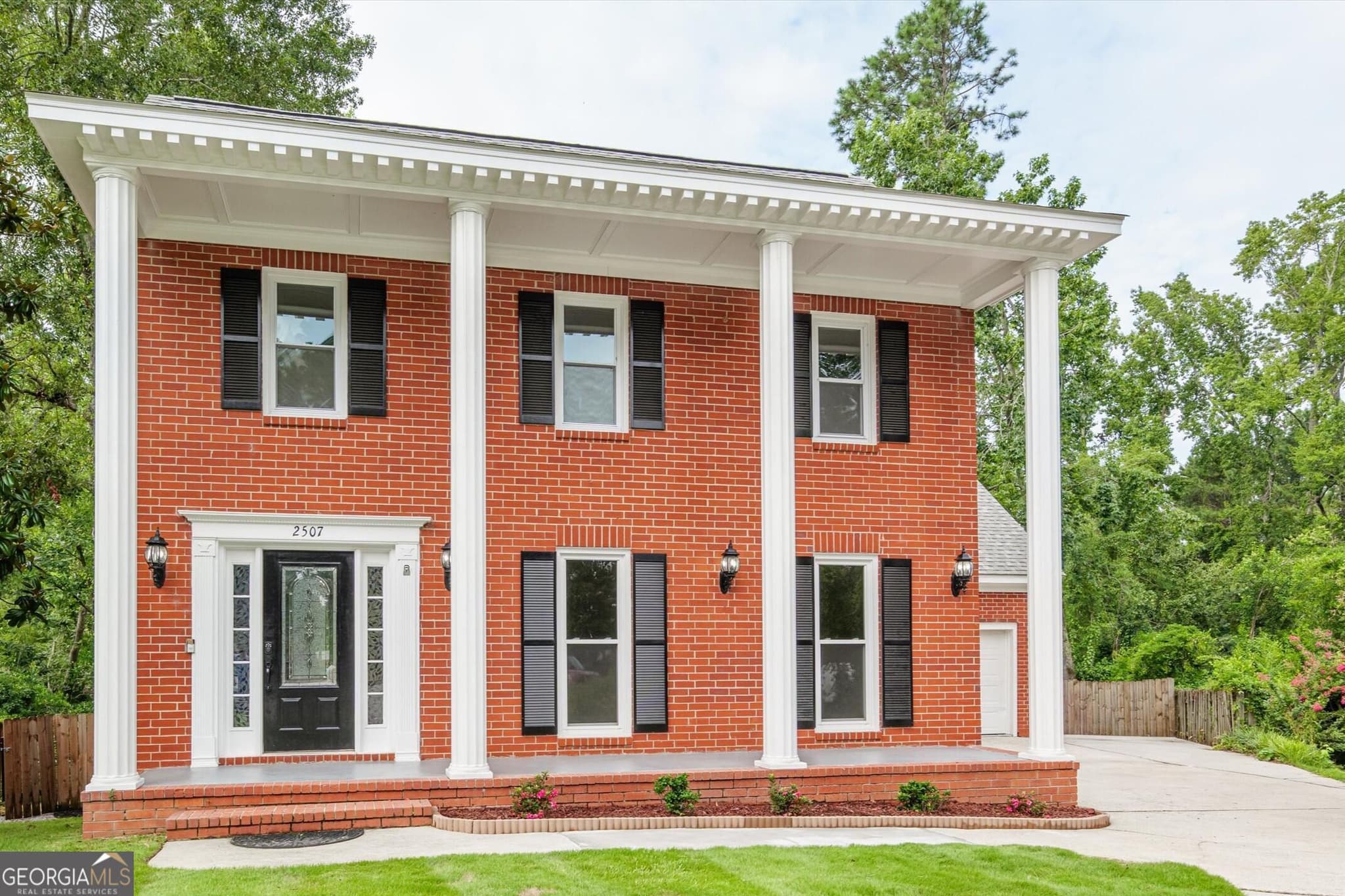 4 bedroom, 3 bathroom, 2,397 sq ft single family residence for sale at 2507 Pinebluff Court, Augusta, GA 30909 — photo 3
