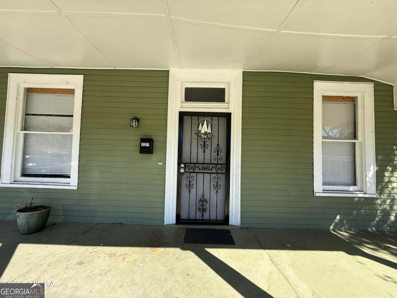 3 bedroom, 1 bathroom, 1,200 sq ft single family residence for sale at 727 E Williams Street, Macon, GA 31207 — photo 2