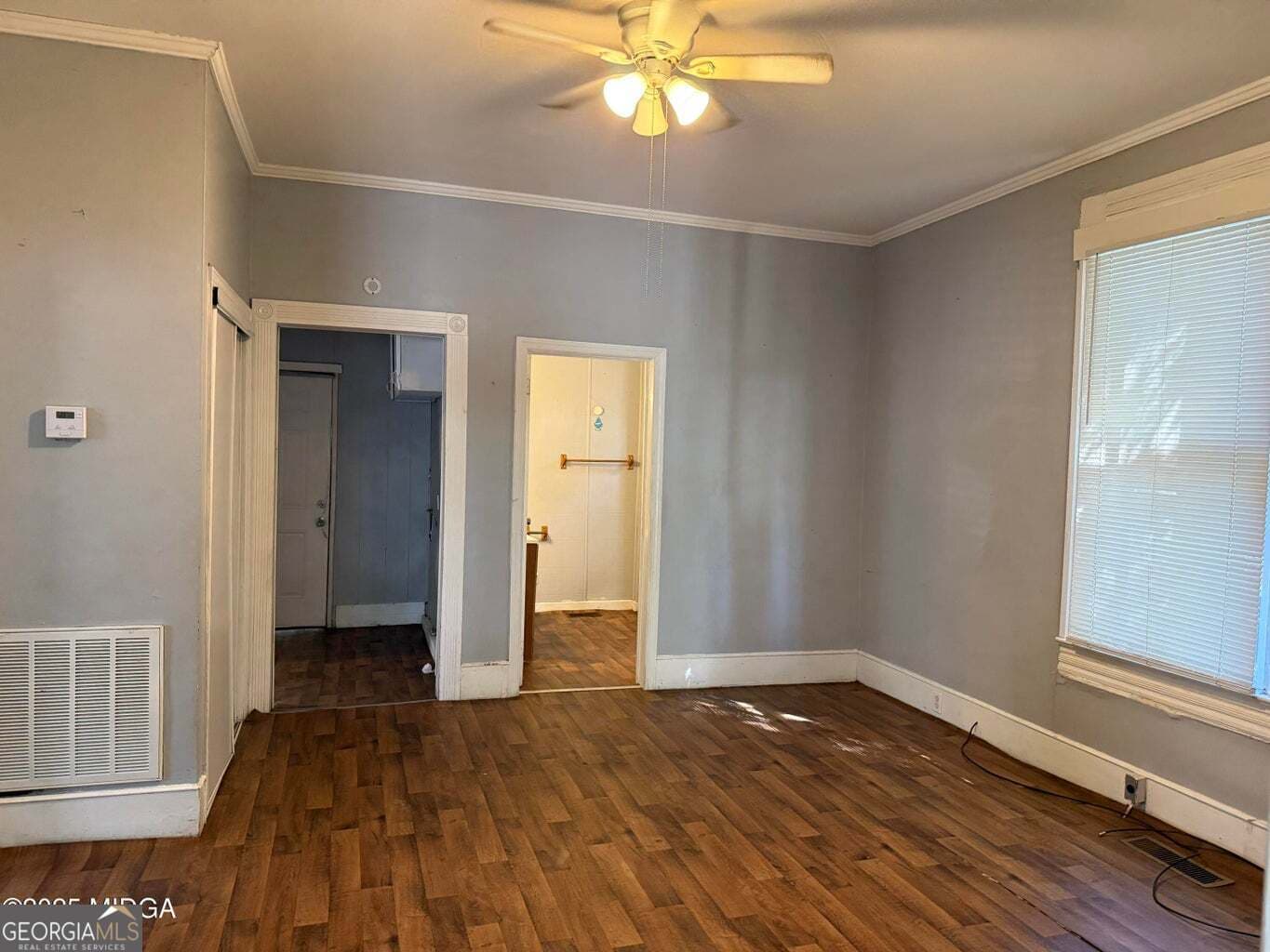 3 bedroom, 1 bathroom, 1,200 sq ft single family residence for sale at 727 E Williams Street, Macon, GA 31207 — photo 5