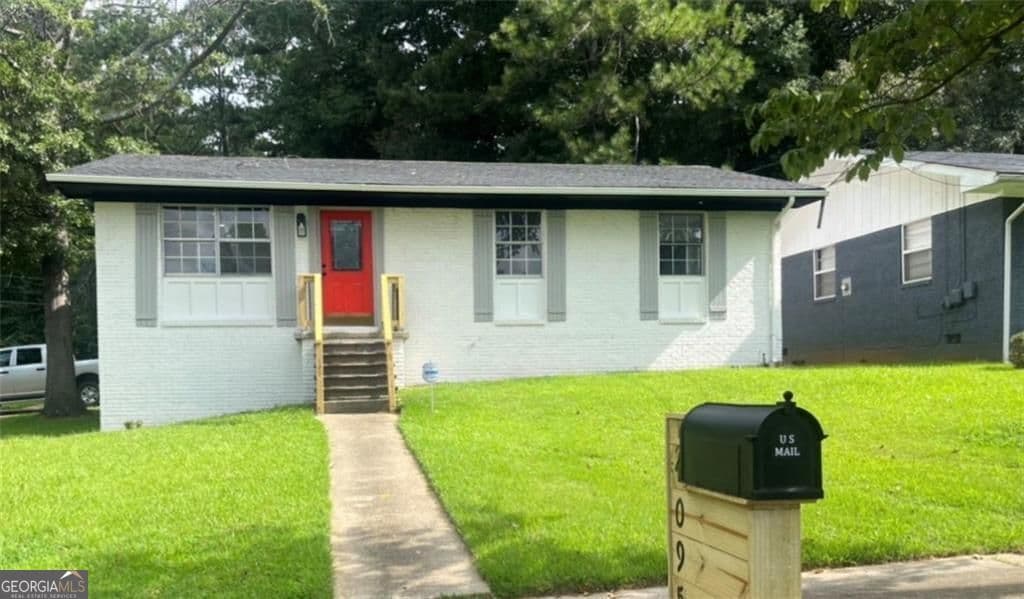 3 bedroom, 2 bathroom, 1,040 sq ft single family residence for rent at 4095 Ester Drive, Atlanta, GA 30331 for $1,995 a month — photo 1 of 1