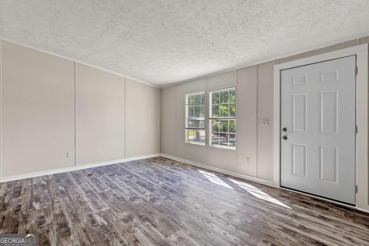 3 bedroom, 2 bathroom, 1,568 sq ft manufactured home,single family residence for sale at 249 John Golden Road, Temple, GA 30179 — photo 6