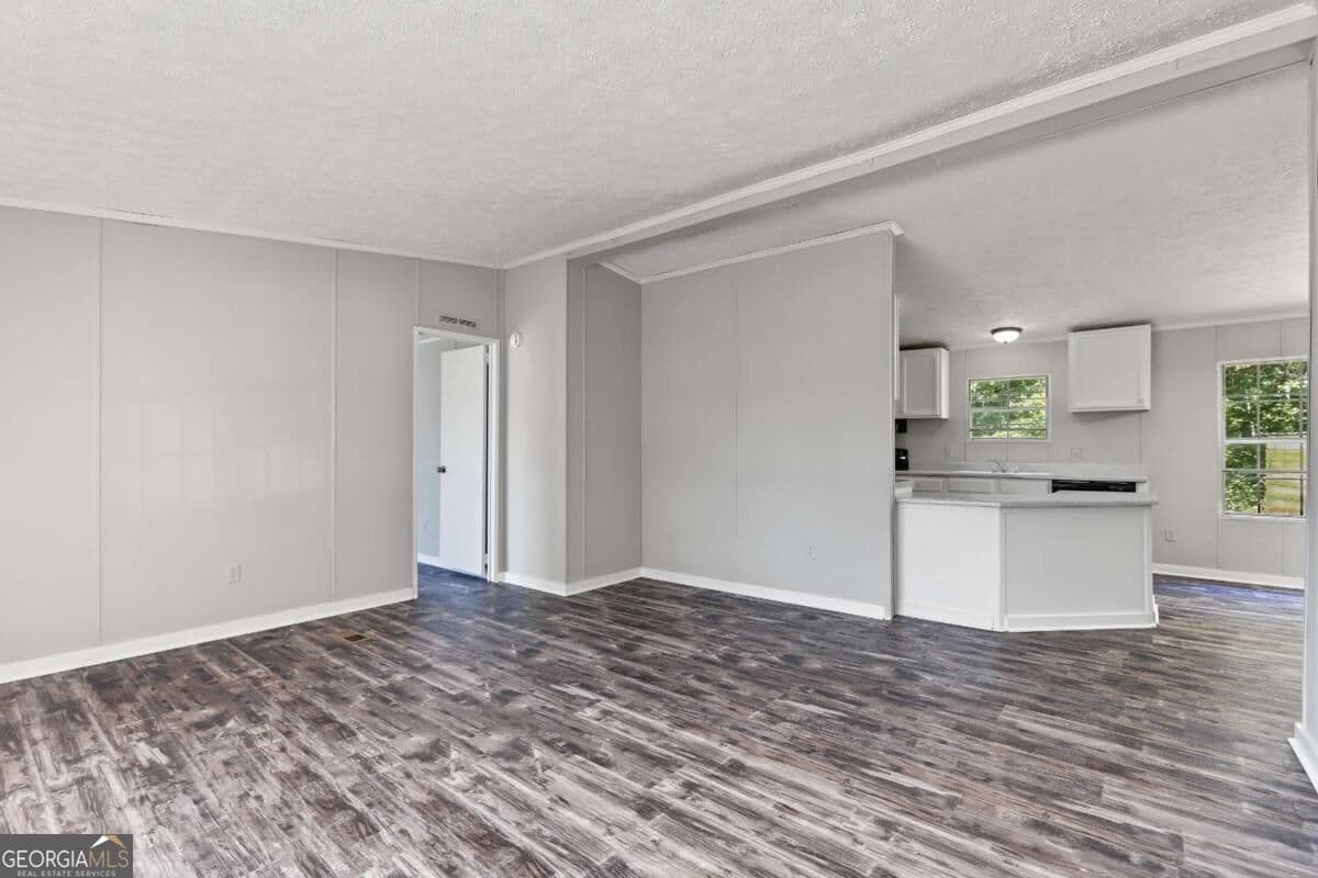 3 bedroom, 2 bathroom, 1,568 sq ft manufactured home,single family residence for sale at 249 John Golden Road, Temple, GA 30179 — photo 7