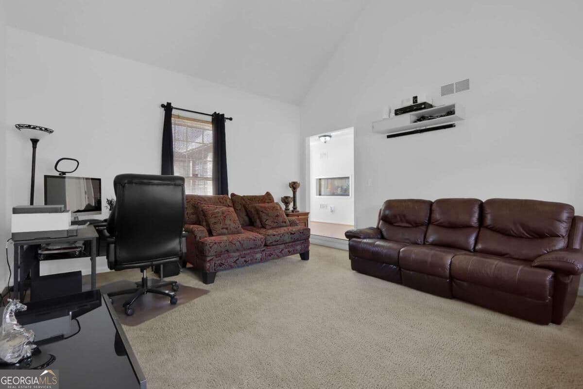 5 bedroom, 4 bathroom, 3,526 sq ft single family residence for sale at 1749 Hidden Hills Parkway, Stone Mountain, GA 30088 — photo 7