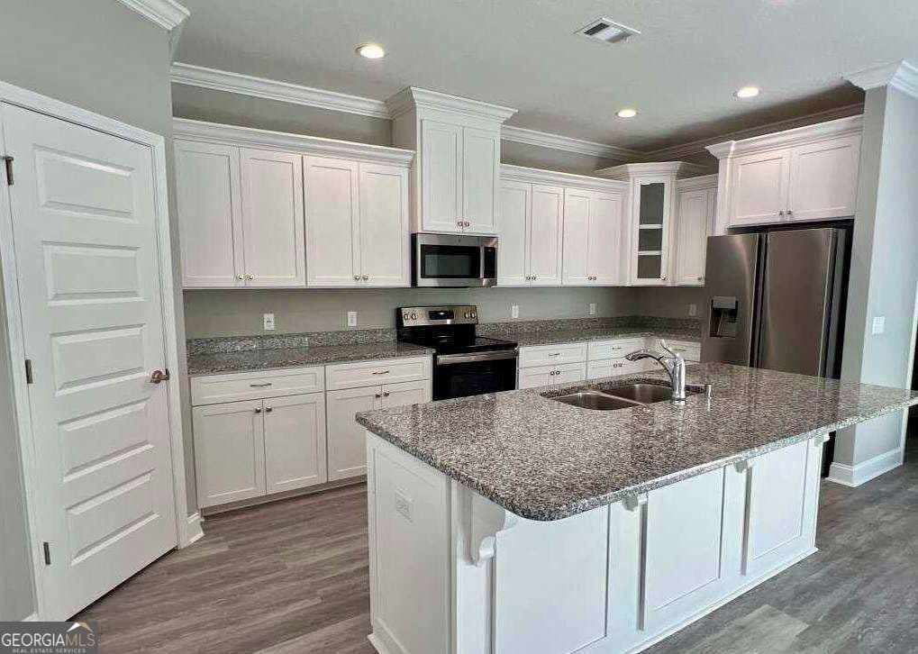 3 bedroom, 2 bathroom, 1,776 sq ft duplex for rent at 118 The Villas Way, Kingsland, GA 31548 for $2,100 a month — photo 8
