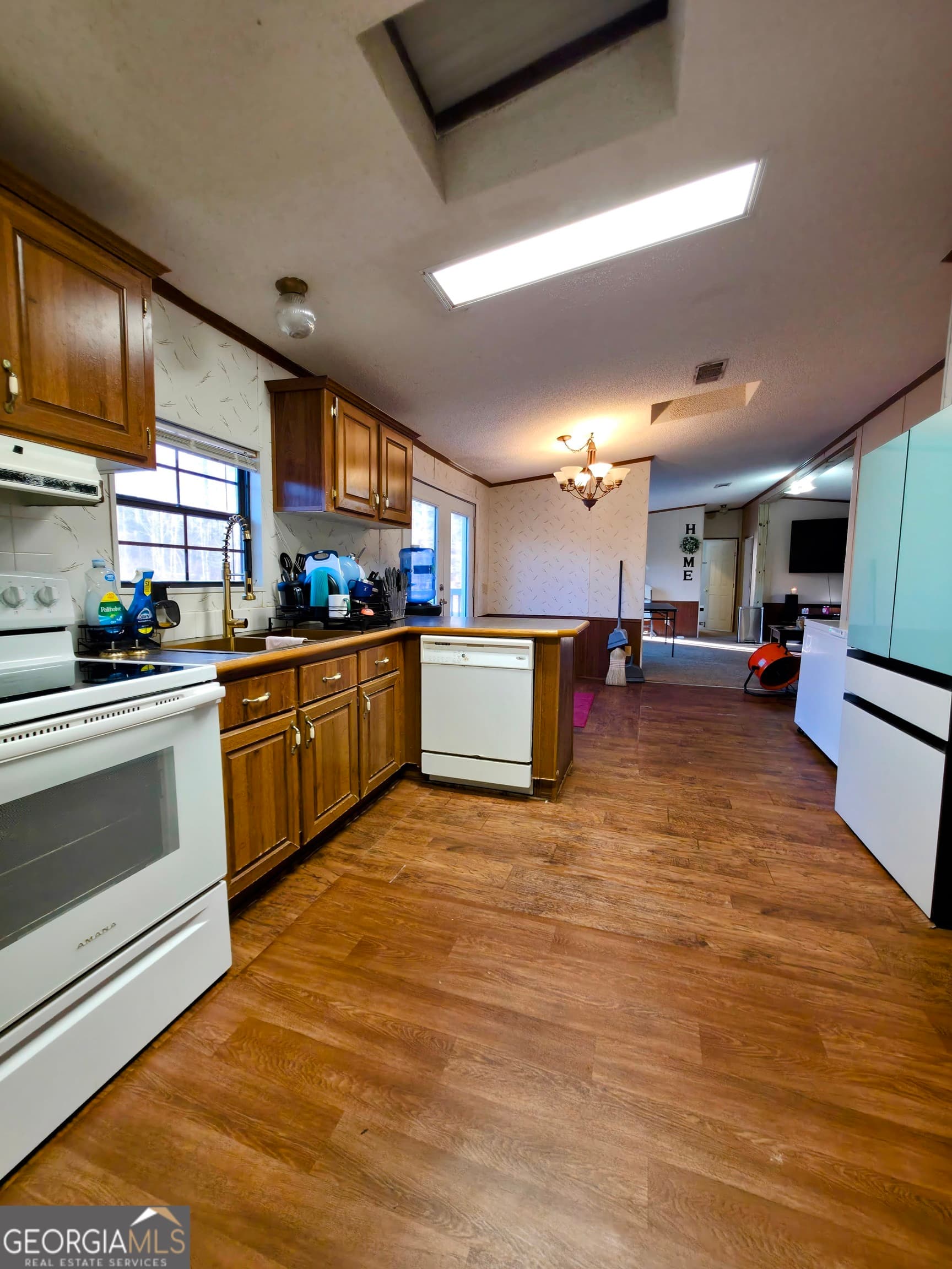 3 bedroom, 3 bathroom manufactured home,single family residence for sale at 198 Central Street, Talbotton, GA 31827 — photo 4