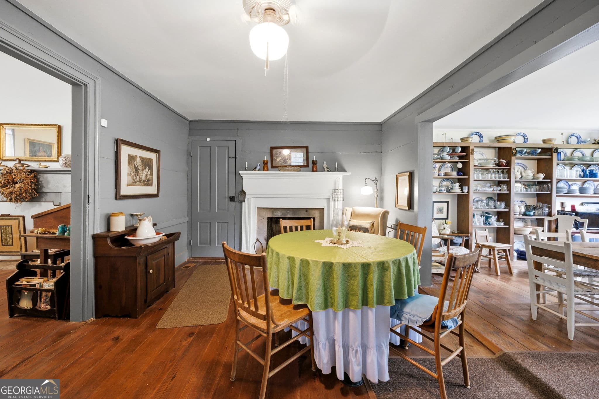 6 bedroom, 6 bathroom, 3,000 sq ft single family residence for sale at 1880 Dames Ferry Road, Forsyth, GA 31029 — photo 6