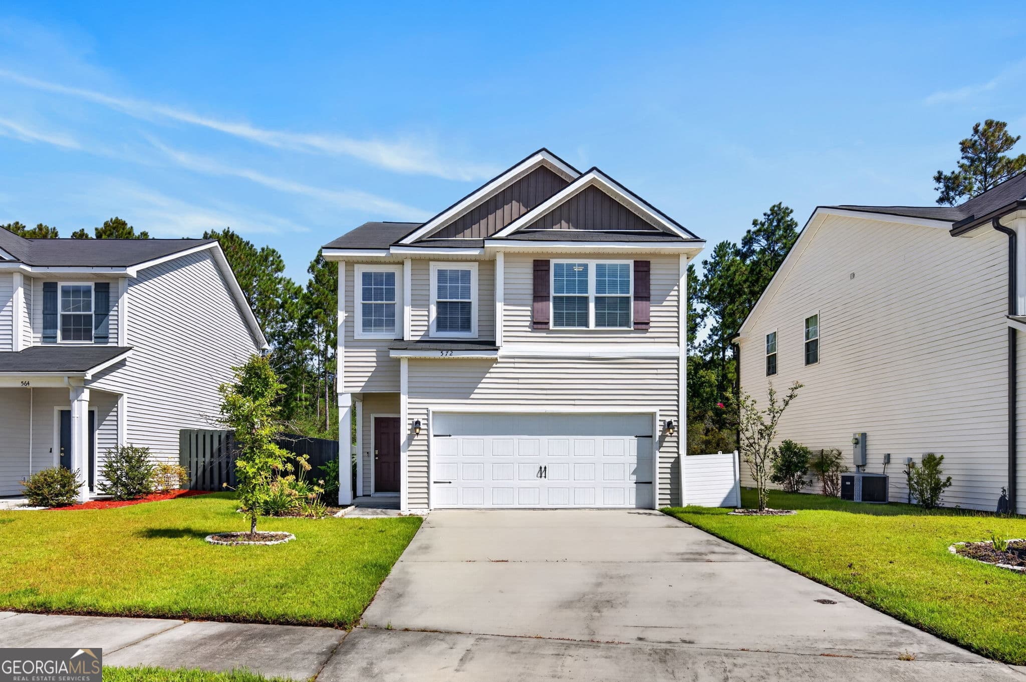 3 bedroom, 2.5 bathroom, 1,781 sq ft single family residence for sale at 572 Brightleaf Circle, Hinesville, GA 31313 — photo 5
