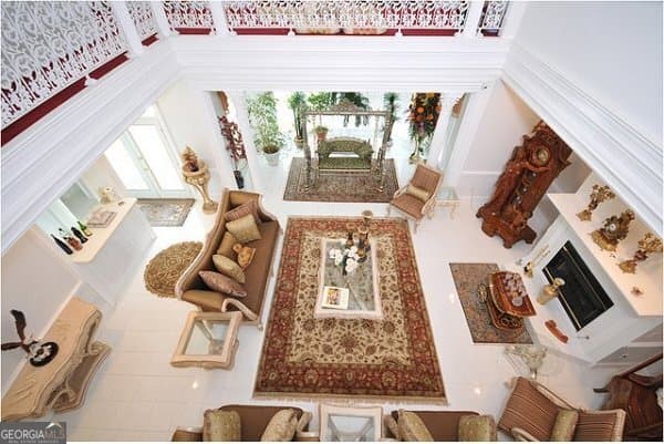 9 bedroom, 6 bathroom, 20,000 sq ft single family residence for sale at 170 Howard Oaks Drive, Macon, GA 31210 — photo 9